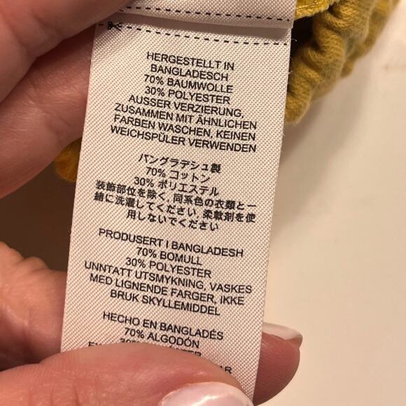 Gymshark Yellow Legacy Graphic Short Sz M - Picture 6 of 9